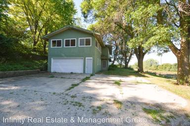 Main picture of 5174 College View Rd E