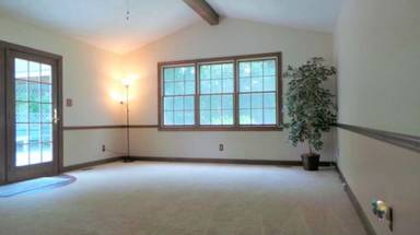 Main picture of 507 Cornelia Dr