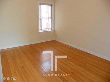 Main picture of 2950 N Seminary Ave