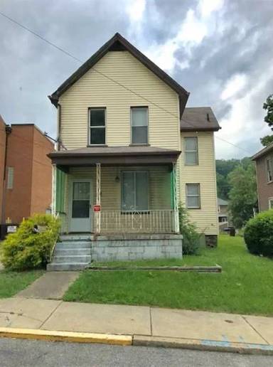 Main picture of 110 4th St