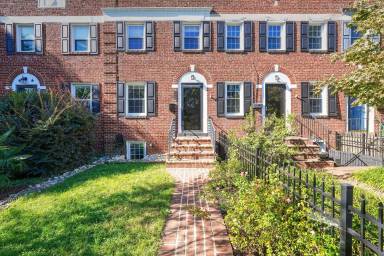 Main picture of 1126 Powhatan St