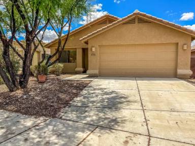 Main picture of 7358 E Weeping Willow Dr