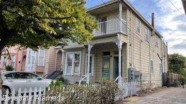 Main picture of 2152 Alameda Ave