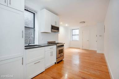 Main picture of 512 E 81st St