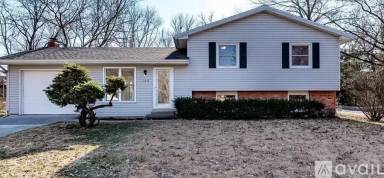 Main picture of 100 E El Cortez Dr