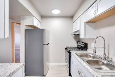 Main picture of Evergreen Place Apartments