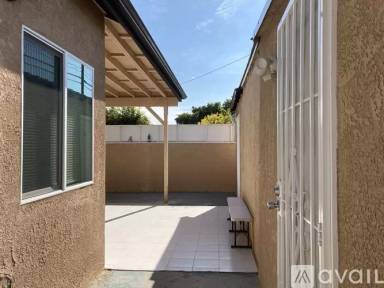 Main picture of 15523 Van Ness Ave