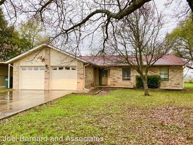 Main picture of 109 River Hills Dr