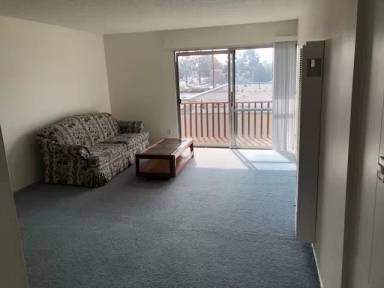 Main picture of 490 Fourth Ave