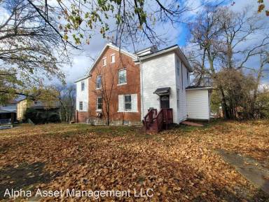 Main picture of 1305 Methyl St