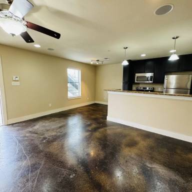 Main picture of 2704 Avenue H