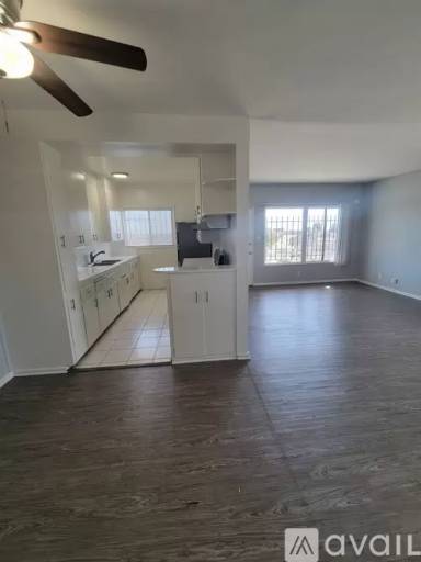 Main picture of 5640 S La Brea Ave Apartments