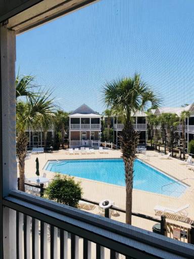Main picture of Barefoot Cottages