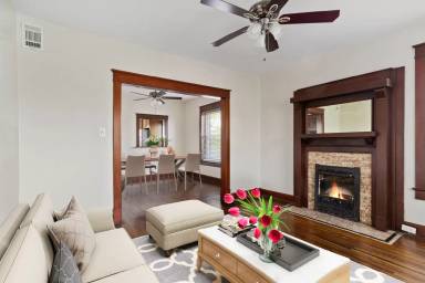 Main picture of 2710 Holmes St
