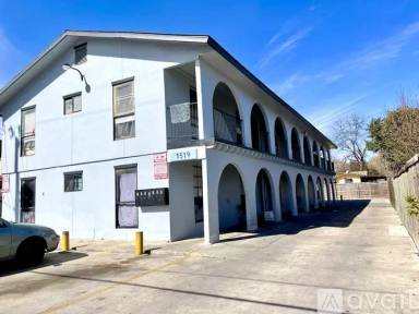Main picture of 1519 Valencia
