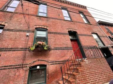 Main picture of 1702 Kater St