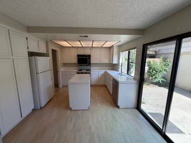Main picture of 1209 Keystone Ln