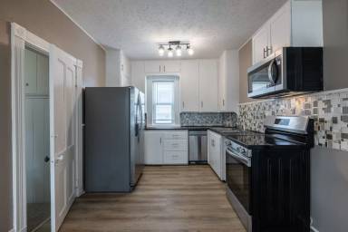 Main picture of 924 S 31st St