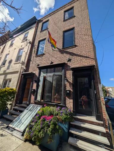 Main picture of 714 S 3rd St