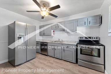 Main picture of 2595 S Sheridan Blvd