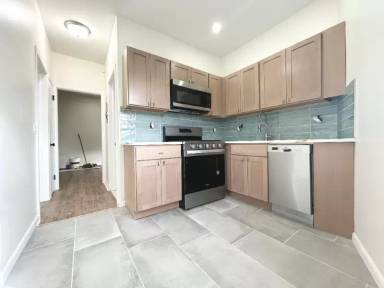 Main picture of 928 18th Ave
