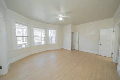 Main picture of 20 Glen Ave