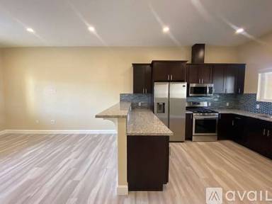 Main picture of Pacific Heights Apartments