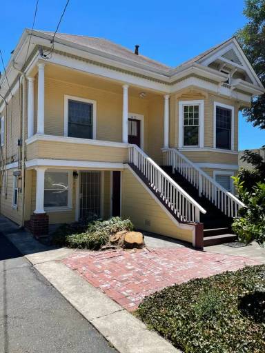 Main picture of 1279 B St