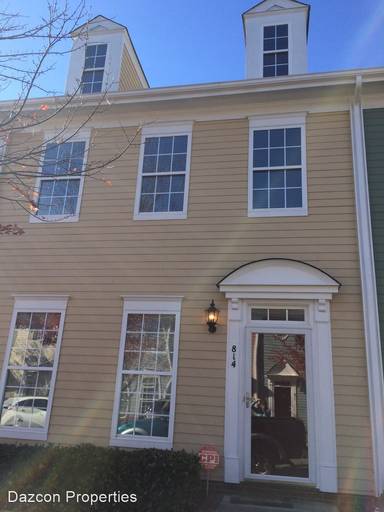 Main picture of 807 Cattaloochee Ln