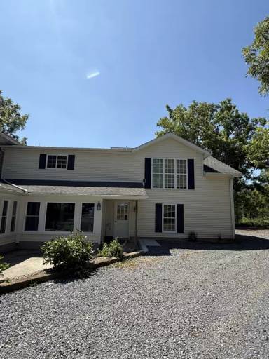 Main picture of 2637 Mountain Rd