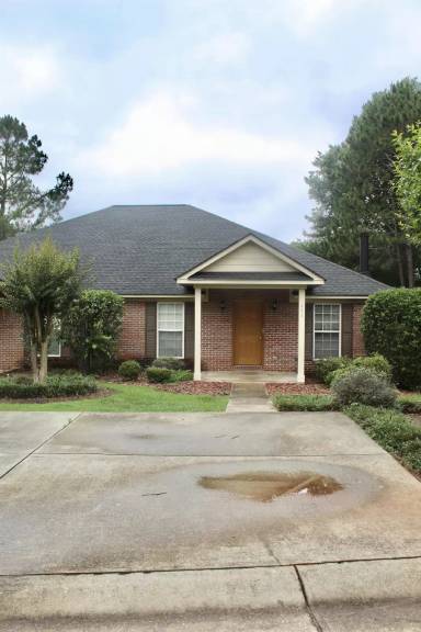 Main picture of 119 Westcott Ln