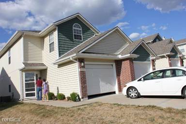 Main picture of 10610 E 46th Ter