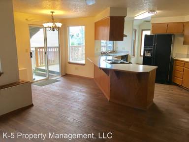 Main picture of 5416 NW 180th Pl