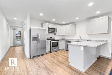 Main picture of 330 Beechwood Way