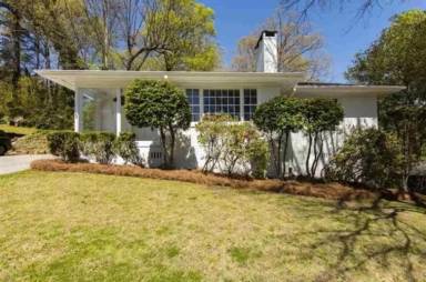 Main picture of 510 Windsor Dr