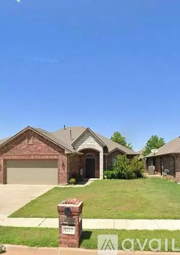 Main picture of 8217 NW 158th St