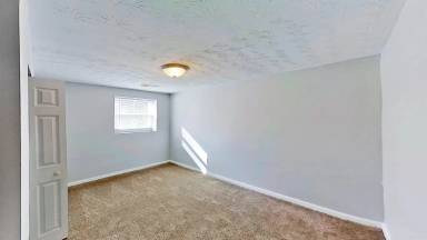 Main picture of 4942 Sheila Ln