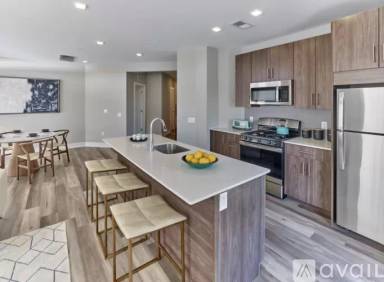 Main picture of The Breton