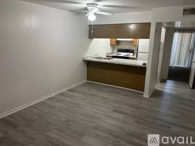 Main picture of 322 S Waco St