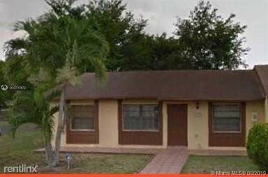 Main picture of 14752 SW 66th St