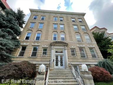 Main picture of 2611 Adams Mill Rd NW