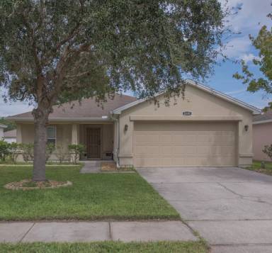 Main picture of 5339 Peach Blossom Blvd
