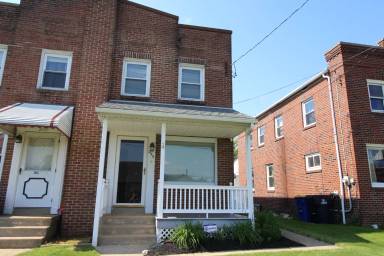 Main picture of 255 Locust St