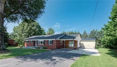 Main picture of 3819 Startown Rd