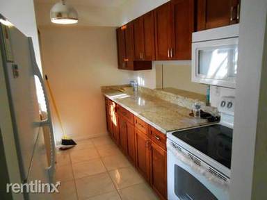 Main picture of 848 SW 9th Street Cir