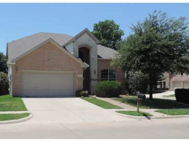 Main picture of 725 Teal Dr