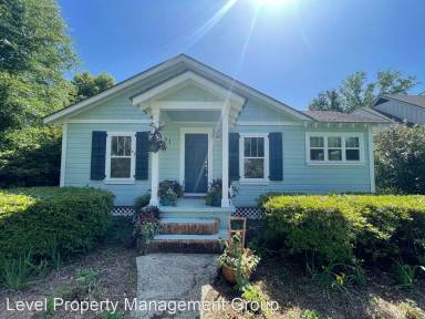Main picture of 367 Azalea St