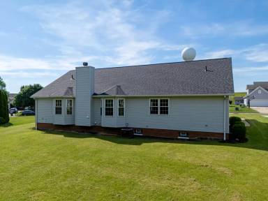 Main picture of 1967 Sunnyview Ln