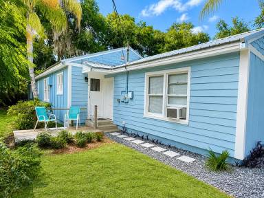 Main picture of 112 S Dixie Ave