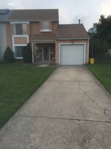 Main picture of 16 Fulmar Dr